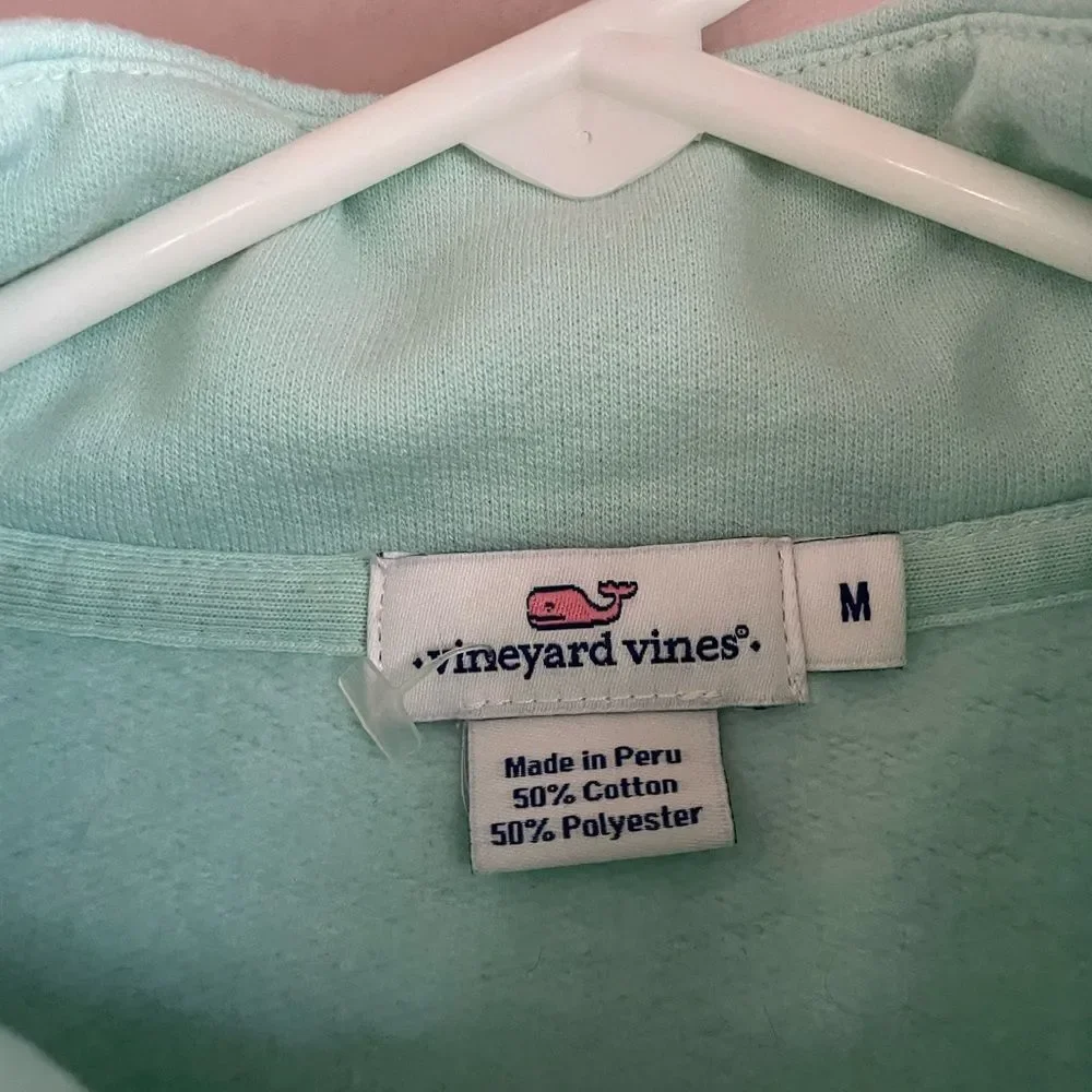 Vineyard Vines pullover